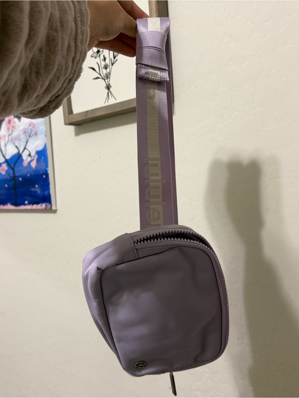 Lululemon Athletica Bag in Lavender - Picture 3 of 3